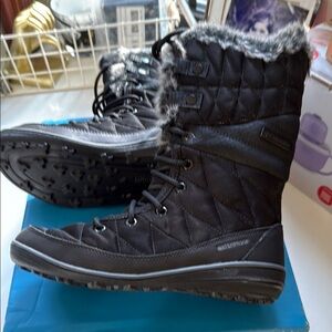 Columbia Black Winter & Rain Boots with Insulated Design Woman Size 7